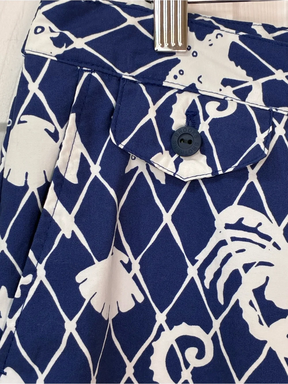 Brooks Brothers Swim Shorts Men’s 33 Blue White Trunks Beach Ocean Surf Seahorse